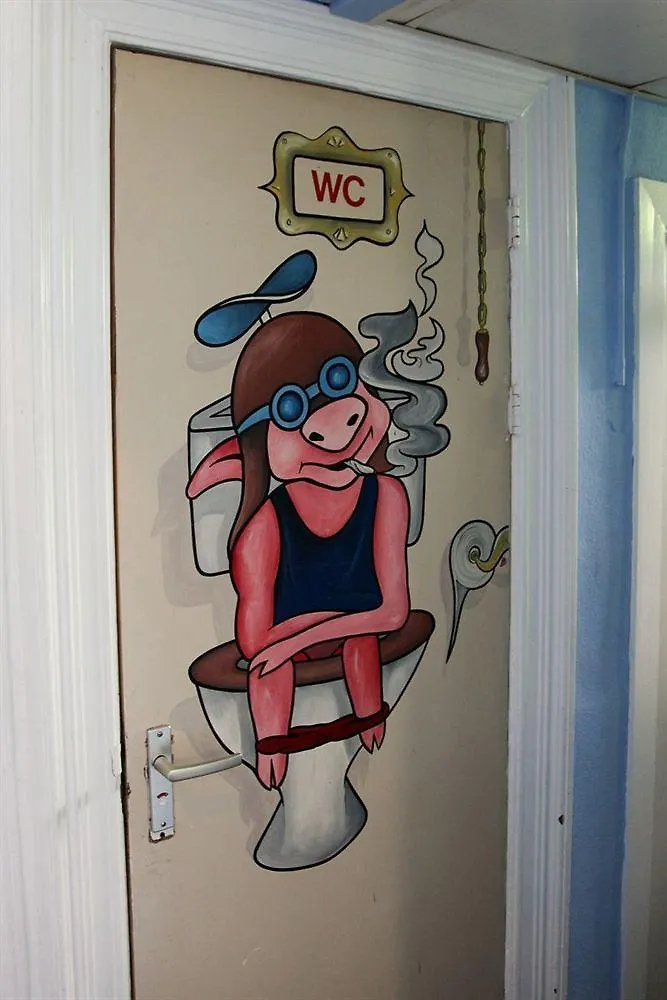 The Flying Pig Uptown Hostel Amsterdam