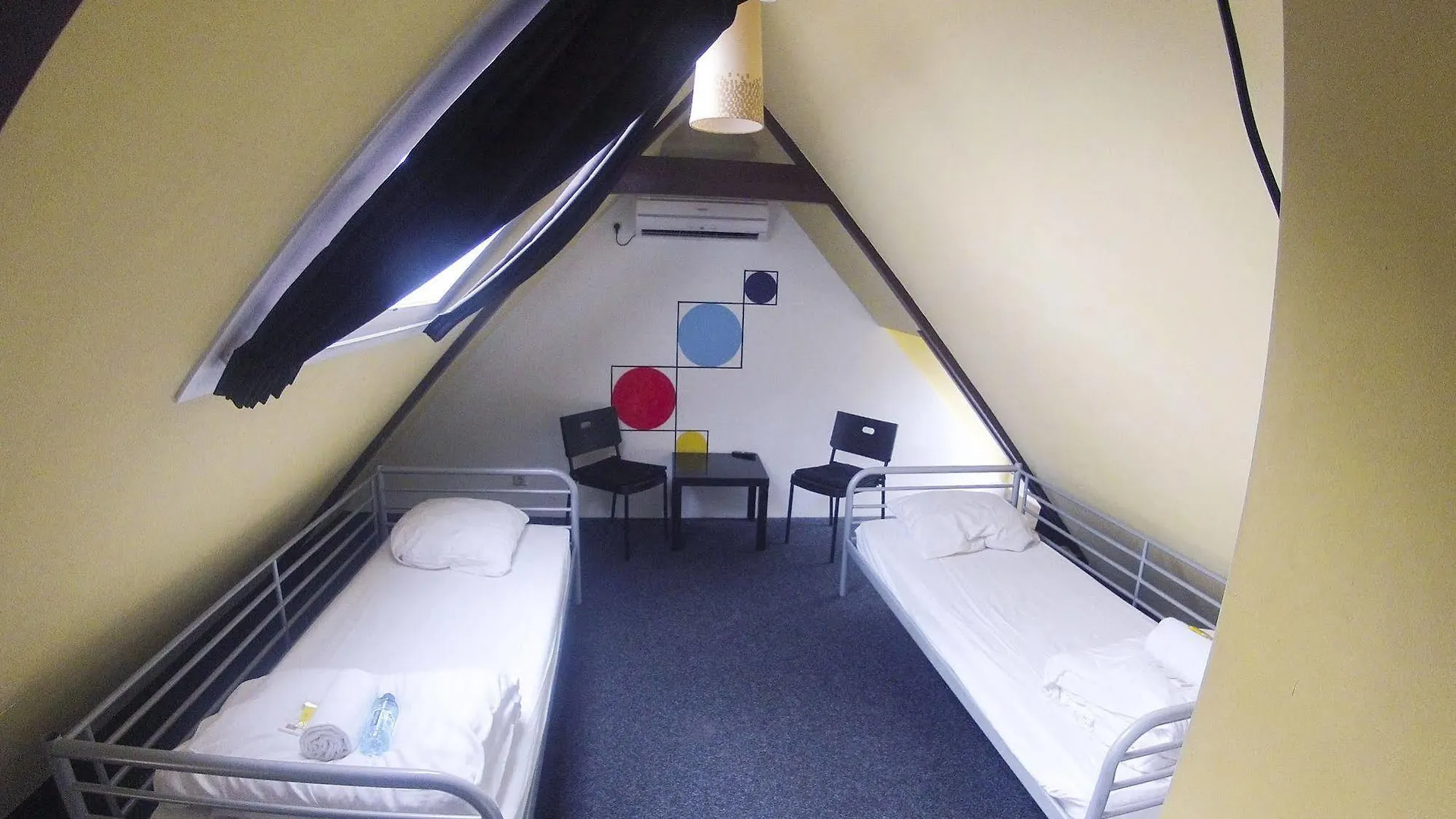 The Flying Pig Uptown Hostel Amsterdam